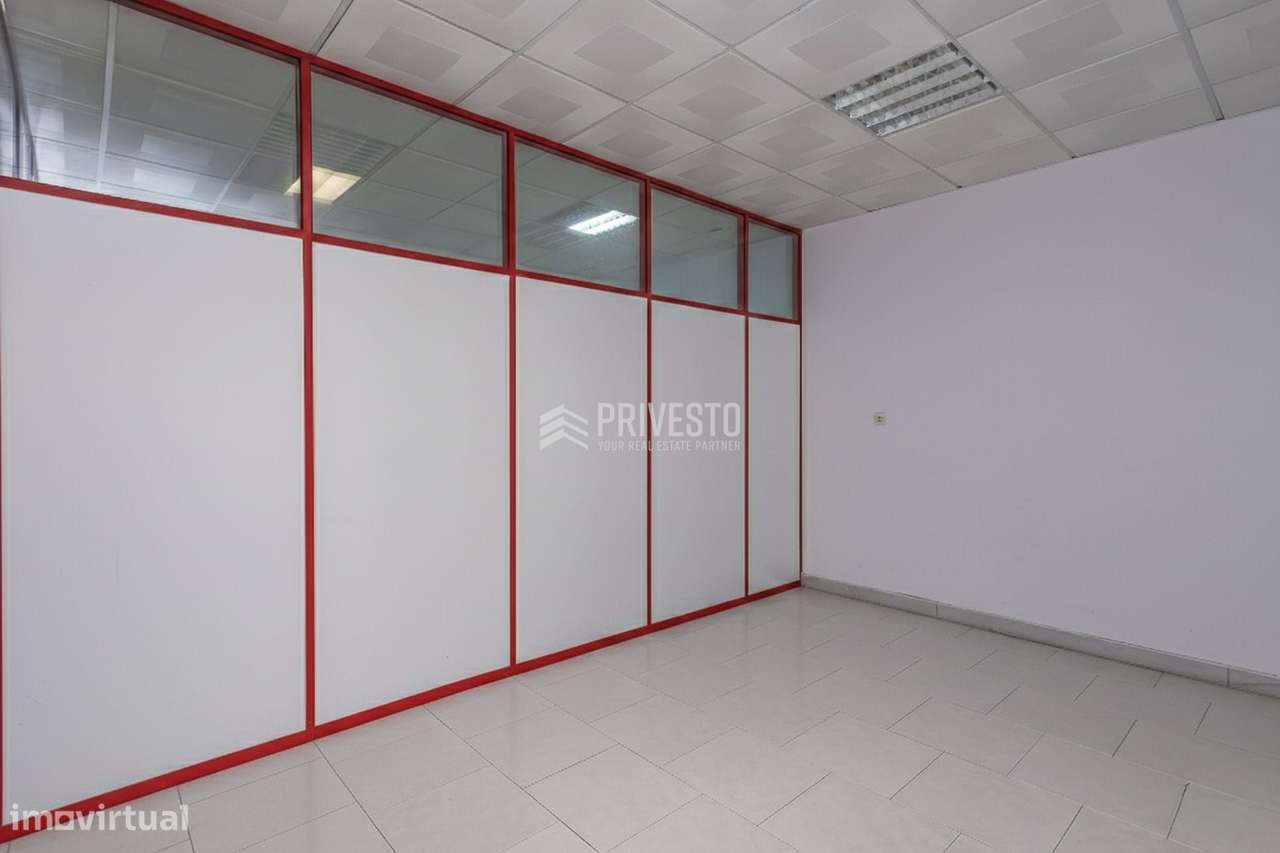 Loja com Elevado Potencial de Rentabilidade | 87m² | Sintra-6