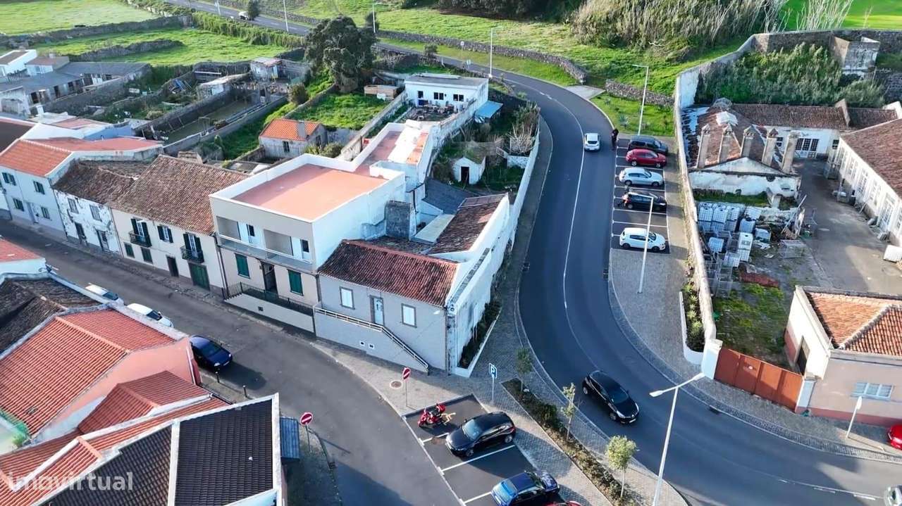 Moradia Geminada - São Roque - Grande imagem: 5/13