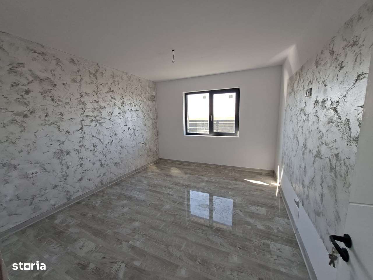 Casa Parter / 3 camere / Com.Berceni / COMISION 0 % - Imagine principală: 5/11