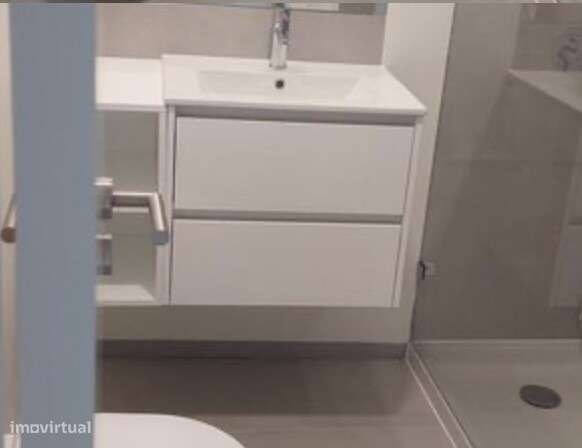 Apartamento T2, novo, com terraço, para venda em Lisboa, à Paiva Couce - Grande imagem: 5/12