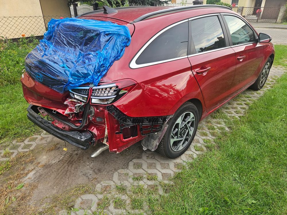Hyundai i30 III (2017-) 1.5 T-GDI 48V Smart Plus DCT 2024