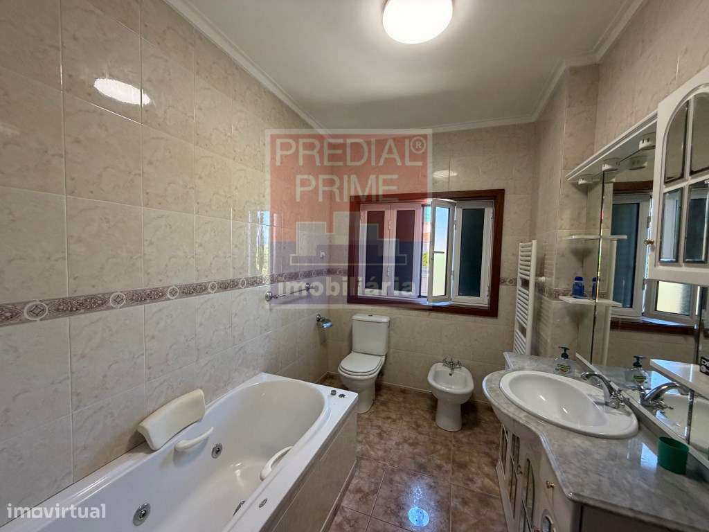 MORADIA IINDIVIDUAL EM OLIVEIRA DE AZEMEIS-31