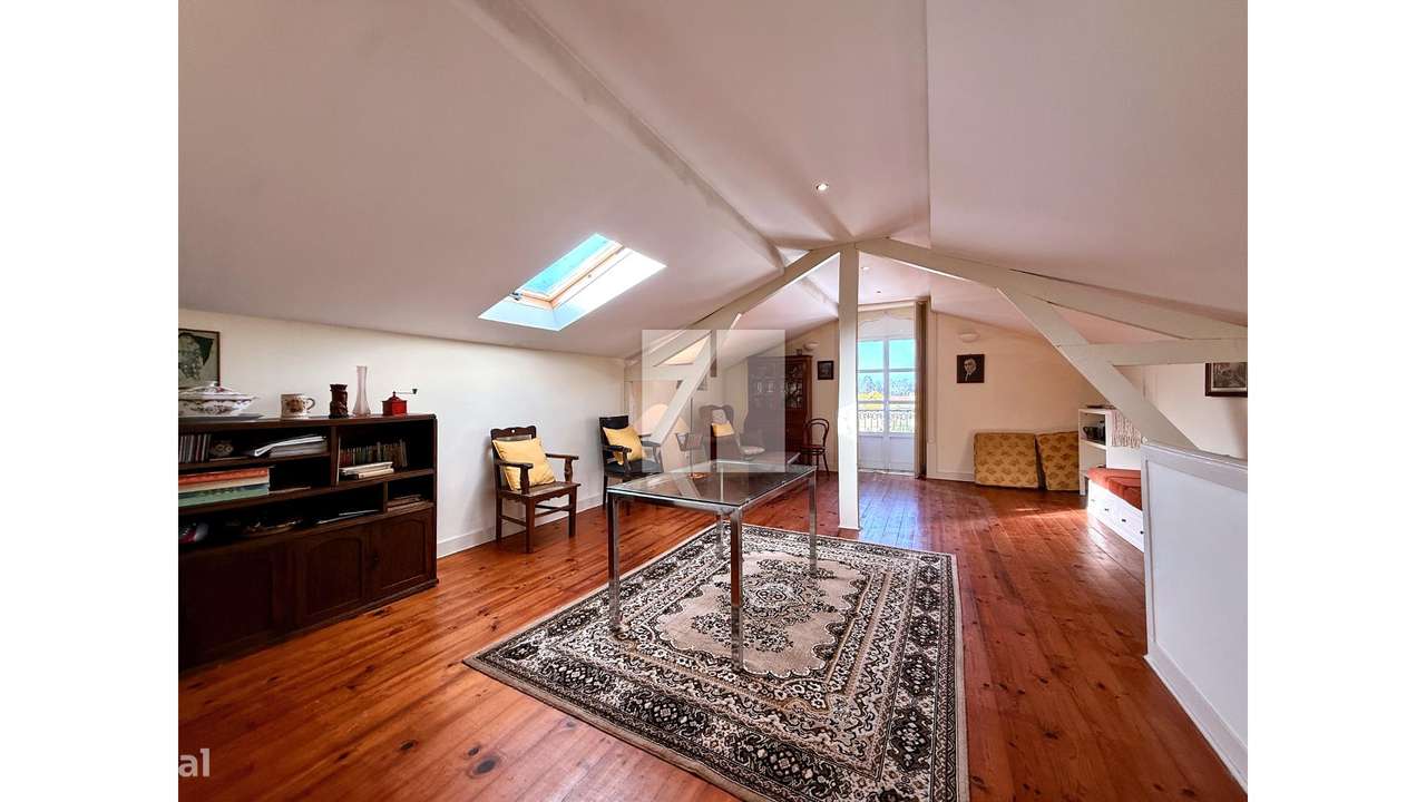 Moradia Senhorial T6-37