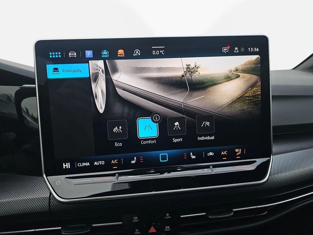 REZERWACJA FV23%, R-Line 1.5 eTSI mHEV 150KM, Salon Polska, ASO, 1 wł.