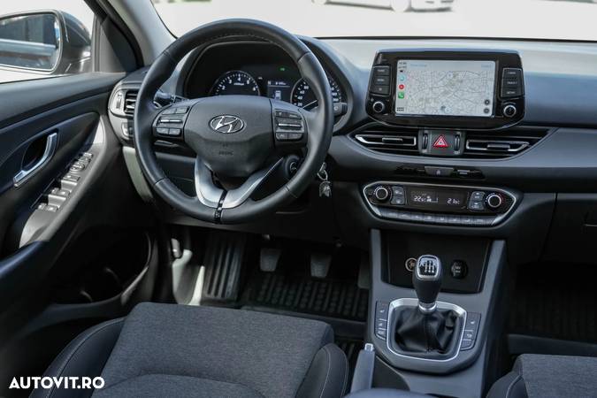 Hyundai I30 Fastback 1.5 T-GDI M-Hybrid 160CP Highway - 13