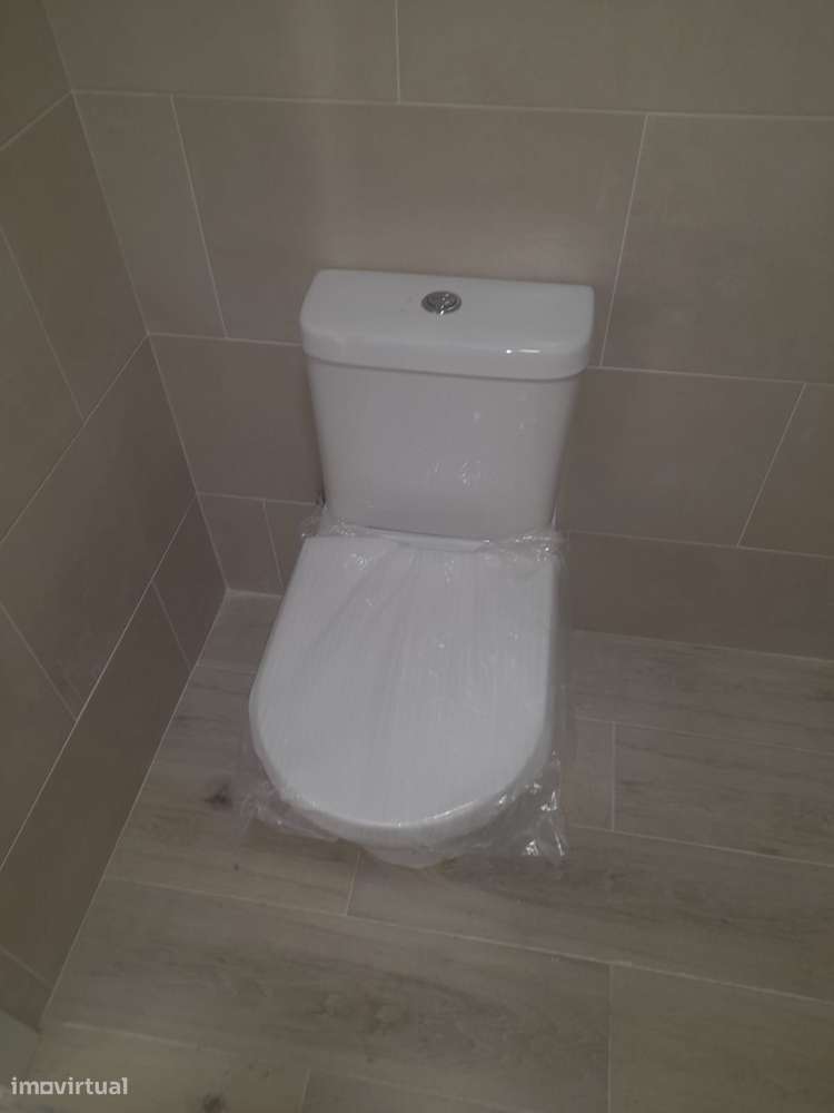 T2 remodelado Baixa da Banheira-2