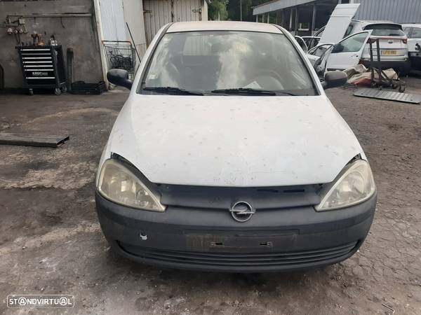 Opel Corsa C para peças - 2