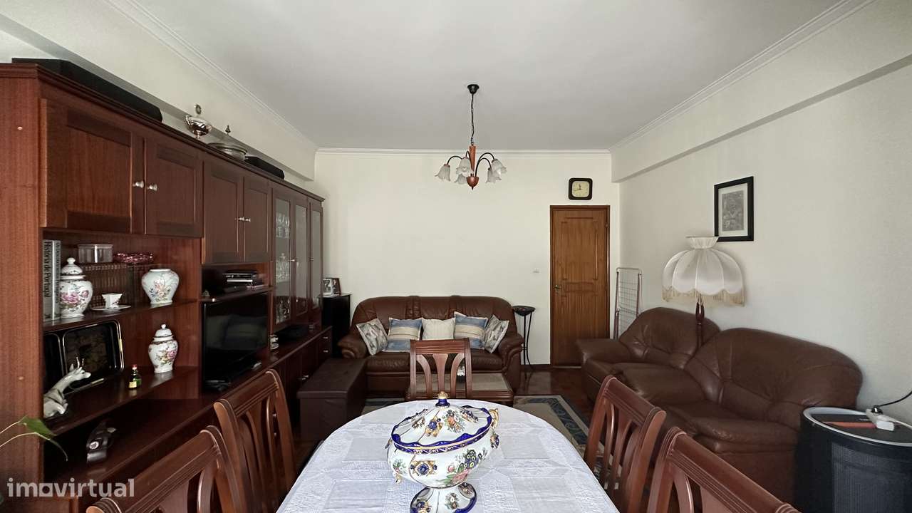 T3 Renovado Amadora , Águas livres-20