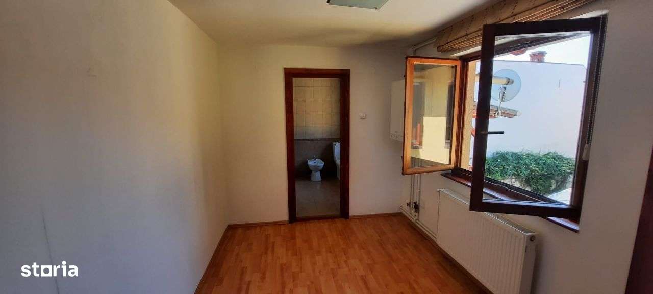 De vanzare casa cu 4 camere, Targu Mures, Zona Centrala-6