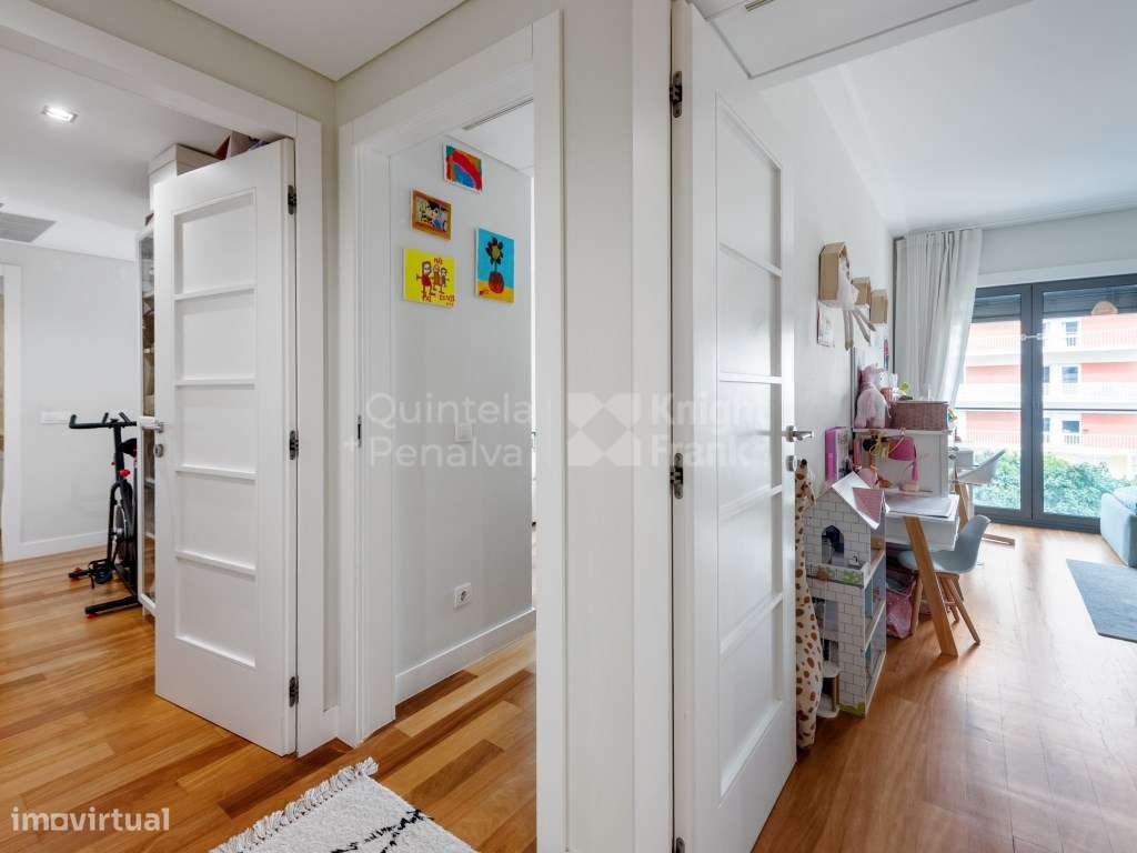 Apartamento T4 em condomínio de luxo privado na Lapa-15
