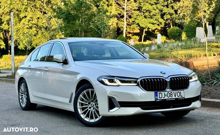 BMW Seria 5 540i xDrive MHEV - 2