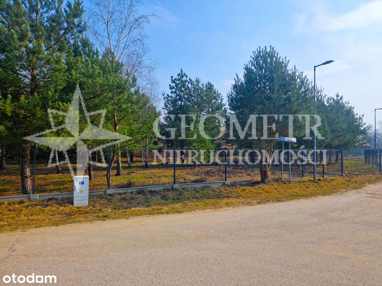 Działka w centrum Chotomowa-7