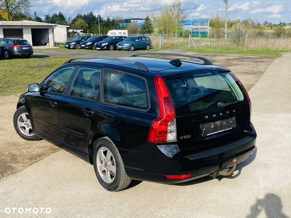 Volvo V50 1.8 Momentum - 12