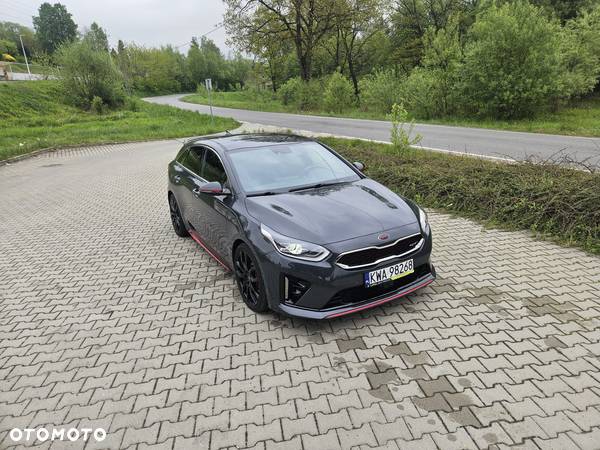 Kia Pro_cee'd ProCeed 1.6 T-GDI DCT7 OPF GT - 12