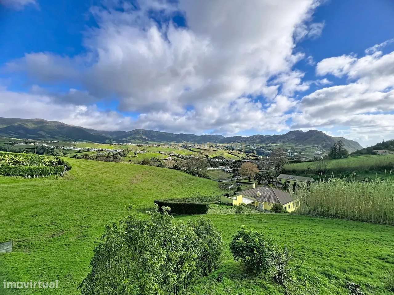 Casa com Vista para a Montanha em Povoação, Ilha de São Miguel. - Grande imagem: 4/42