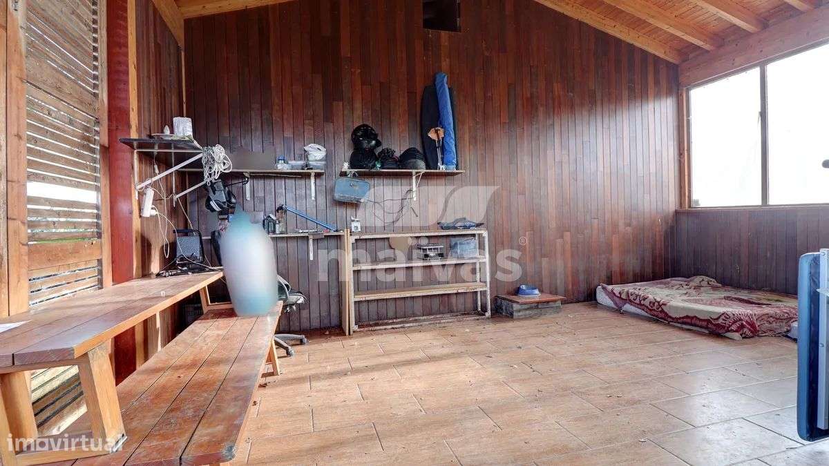 ANDAR MORADIA T3 COM TERRAÇO E GARAGEM PARA TRÊS CARROS-32