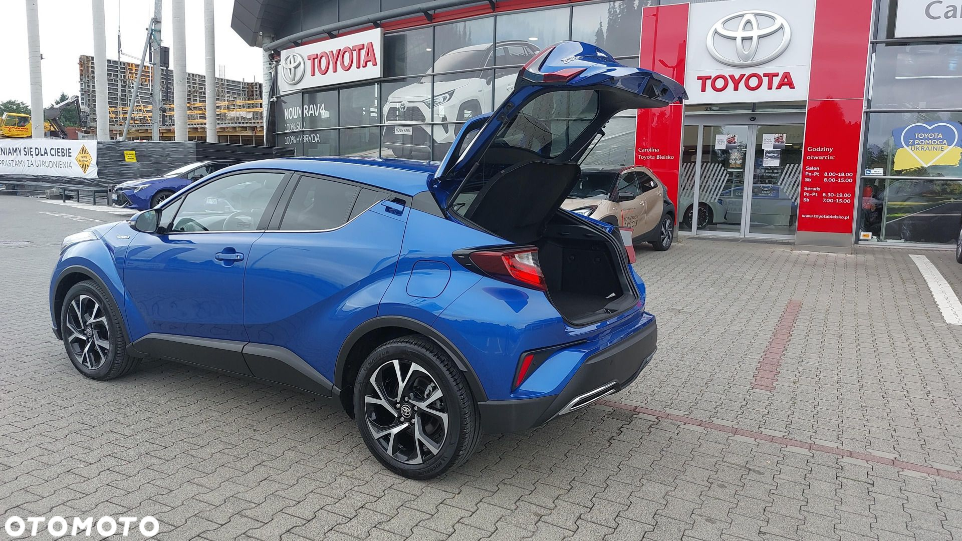 Toyota C-HR - 14