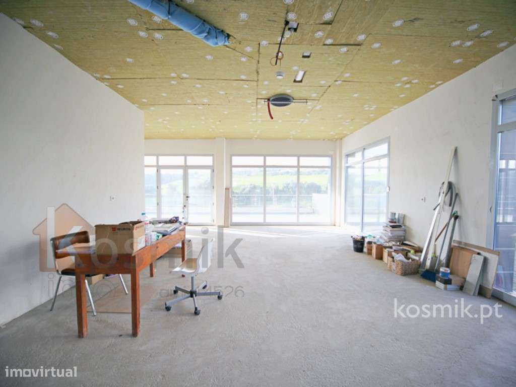 Loja 200m2 SOLVILLAS :: ODIVELAS :: NOVO :: Terraço 50m2 . Vistas .... - Grande imagem: 5/56