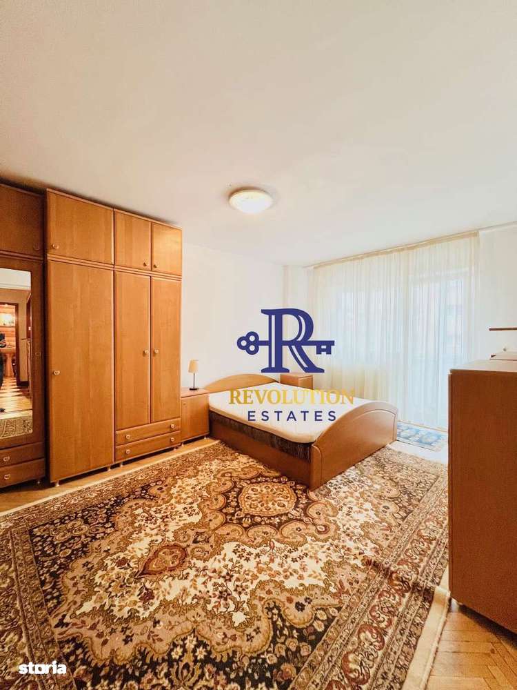 Ap 4 camere in Cetate, zona Mercur, boxa privata, bloc izolat, etj 2/4 - Imagine principală: 4/8