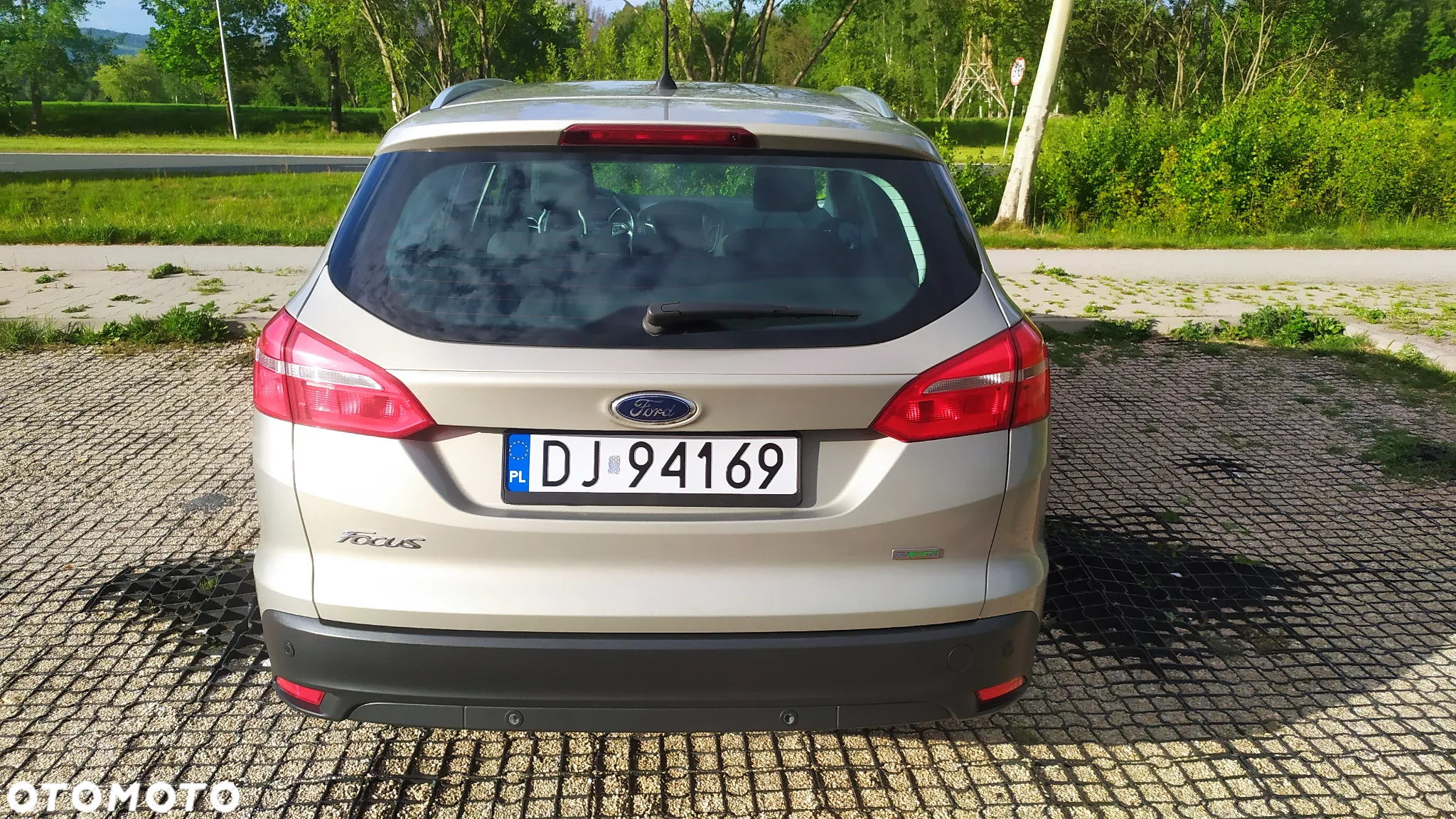 Ford Focus 1.0 EcoBoost Titanium - 6