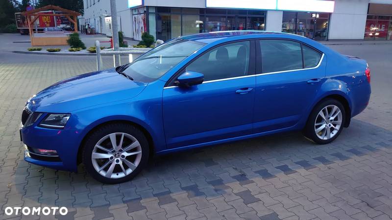 Skoda Octavia - 2