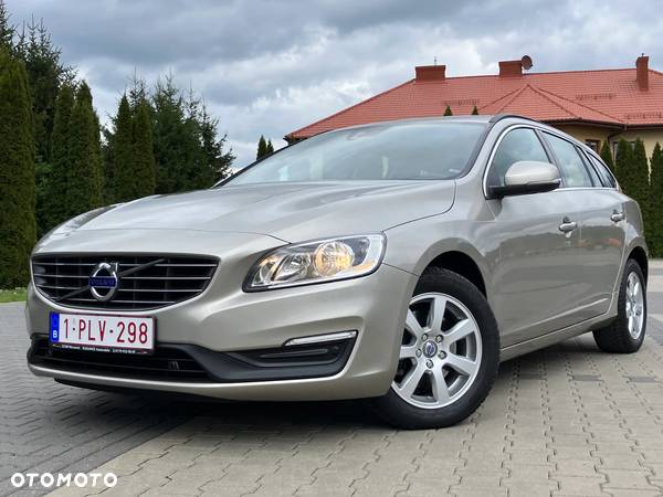 Volvo V60 D3 Momentum - 2