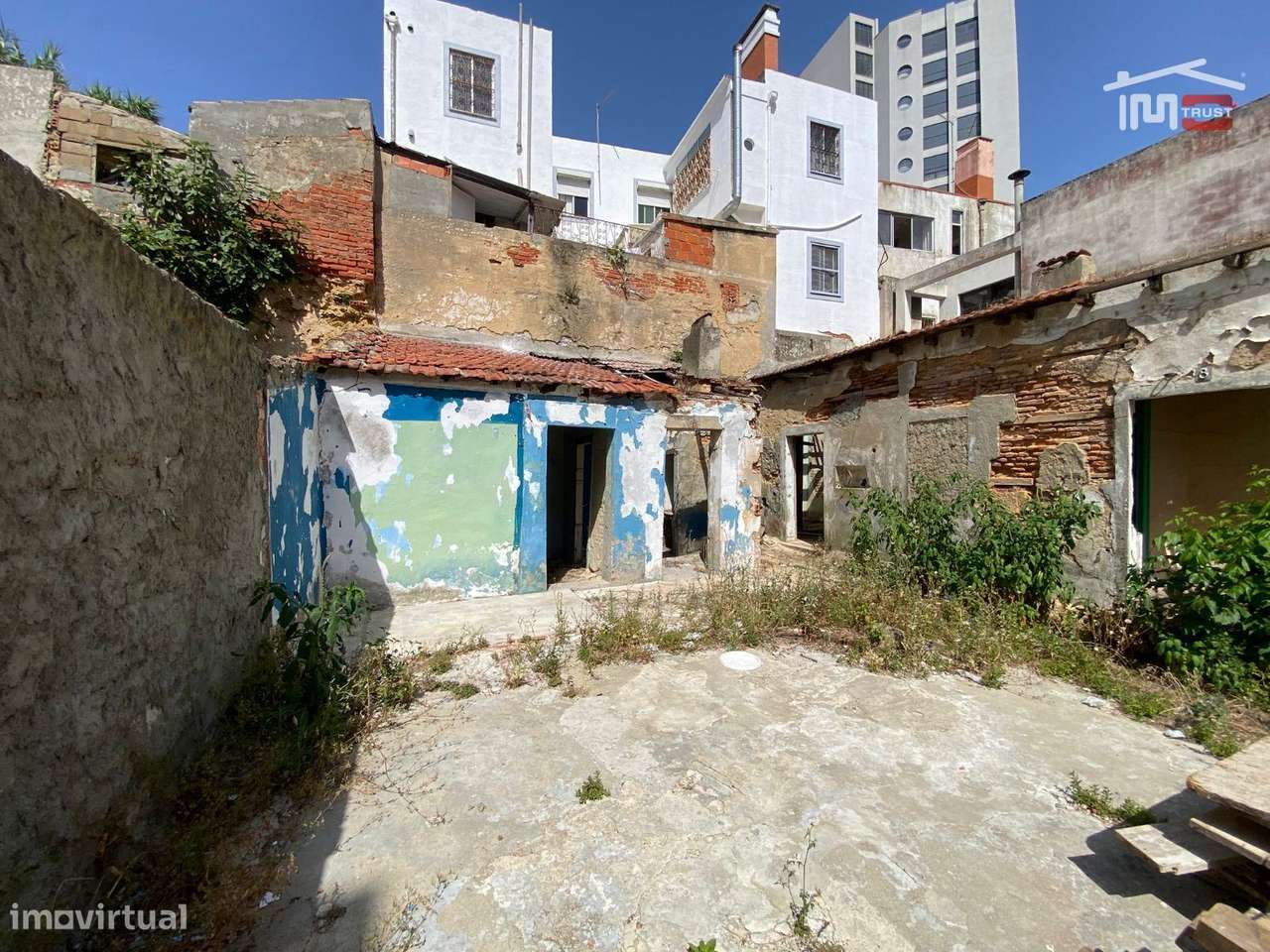 Prédio para Reabilitação no Centro do Barreiro | Projeto Aprovado p...-0