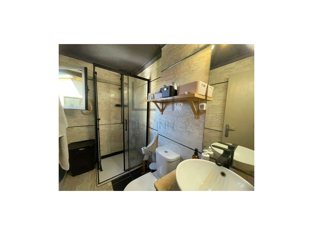 Moradia T3+1 em Vila Nogueira de Azeitão-28