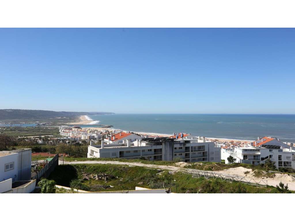 Penthouse T2 com vista panorâmica de mar e terraço privado em condo...-13