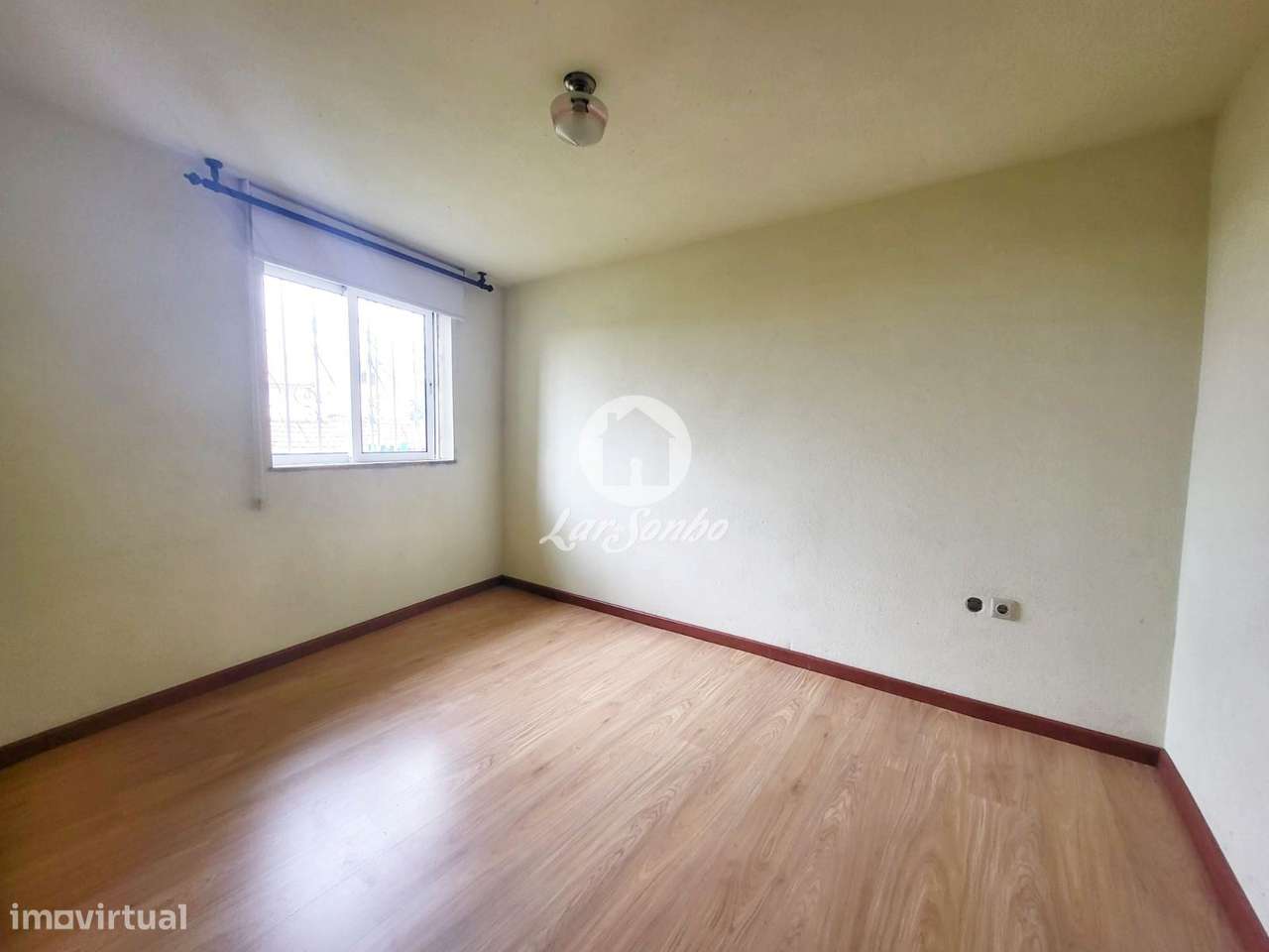 2 Moradias independentes T3 e T2 c/1000m2 em Rates, Póvoa de Varzim - Grande imagem: 5/22