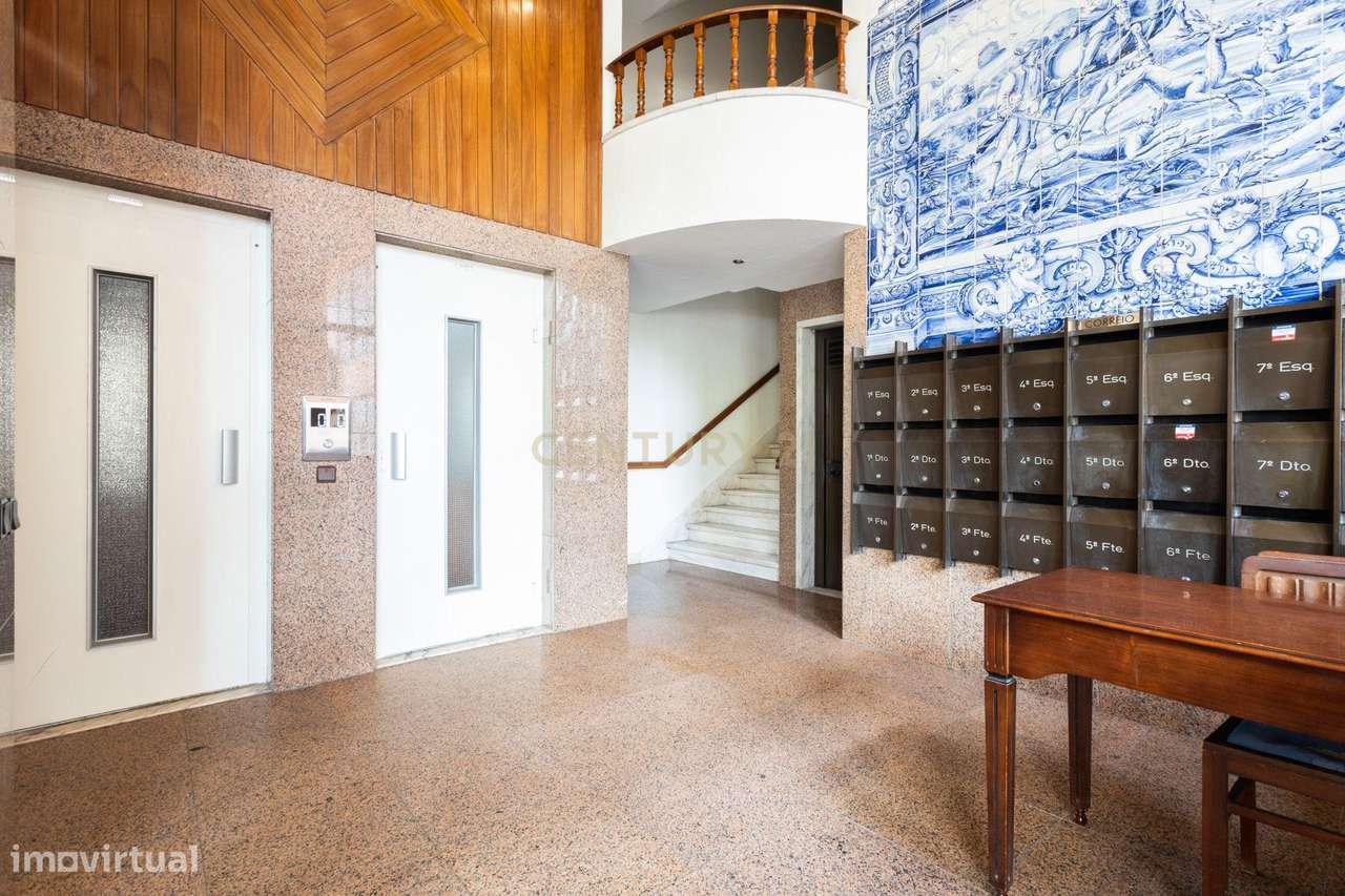 Apartamento T2 em São Domingos de Benfica, Lisboa-25