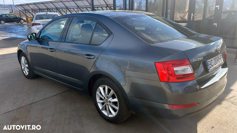 Skoda Octavia 1.6 TDI Style - 2