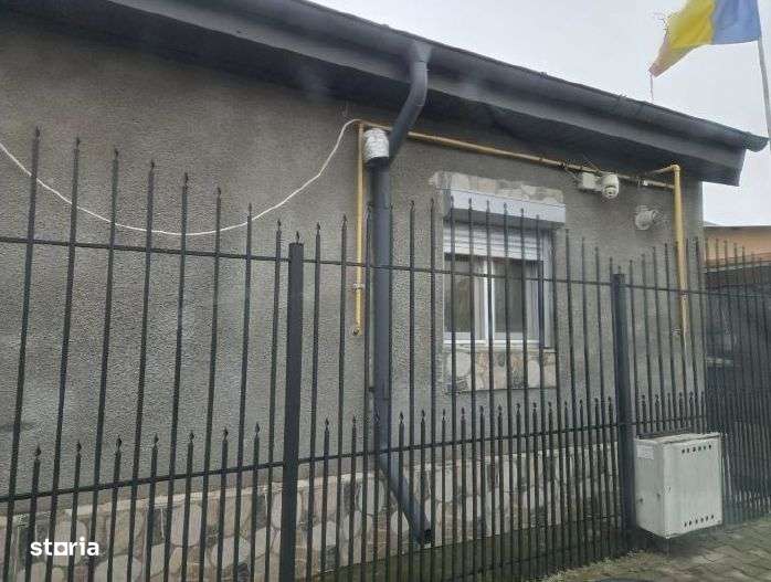 Cota de 2/4 din casa si teren, Loc Calarasi, Jud Calarasi - Imagine principală: 4/9