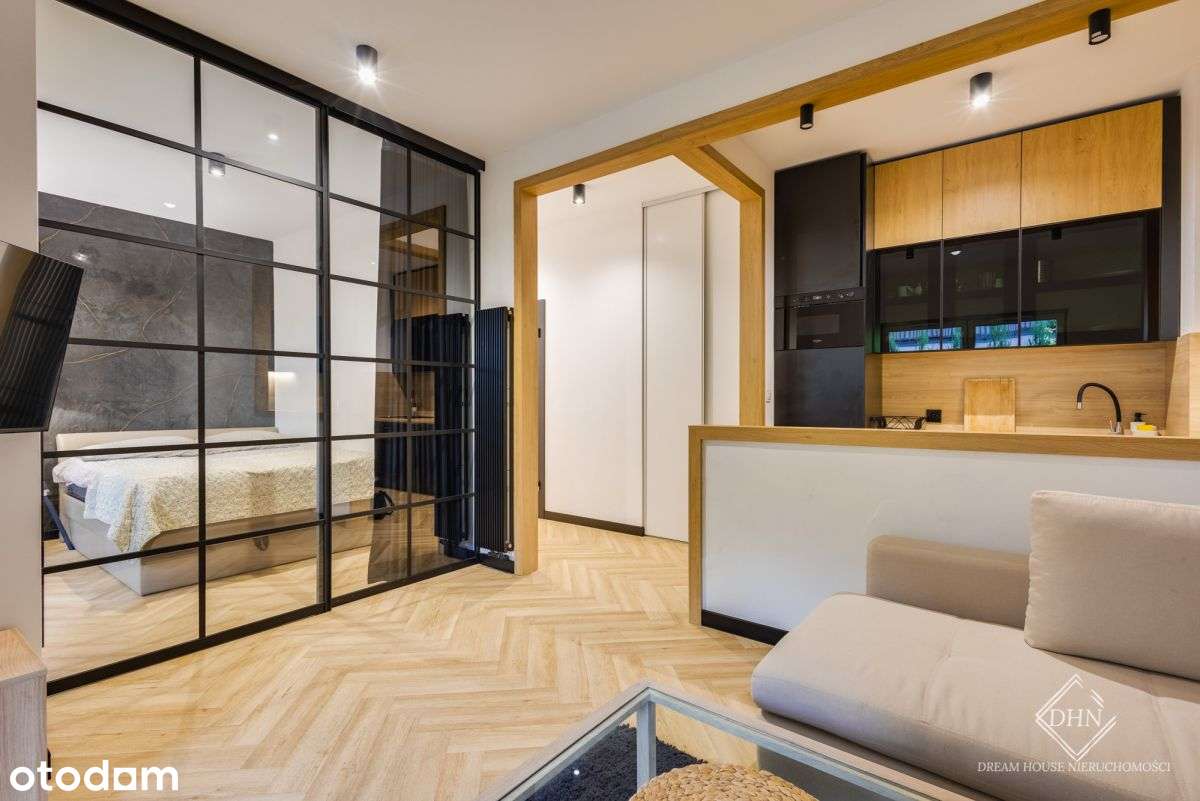 Loftowa kawalerka z miejscem parkingowym Centrum-6