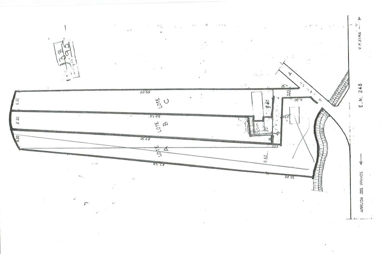 Terrenos em Vila Franca de Xira (2 terrenos contíguos)-2