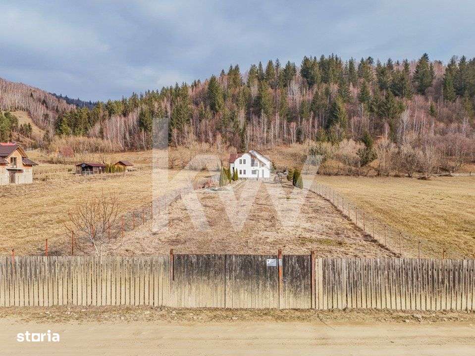 Casa in Zarnesti – Ideala pentru Locuire sau Investitie Turistica! - Imagine principală: 4/19