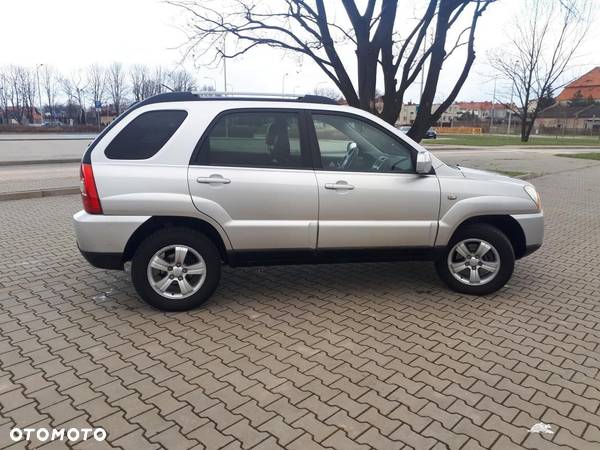 Kia Sportage 2.0 Freedom - 9