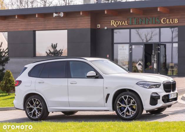 BMW X5 M M50d - 1