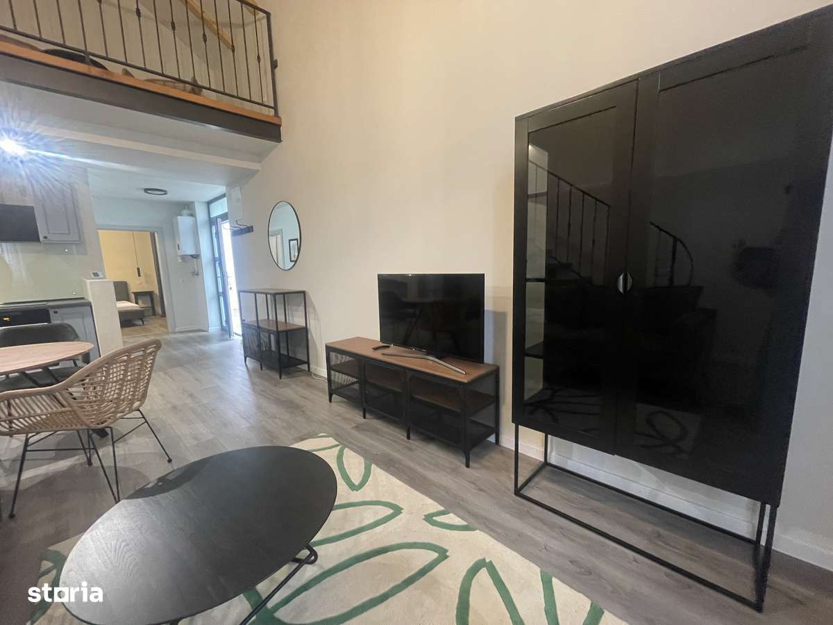 Casa nouă singur în curte acces auto 3 camere Centru Teatrul Gong - Imagine principală: 3/13