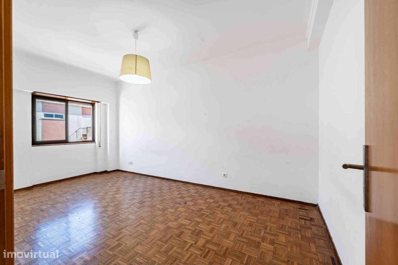 Apartamento T2 - Verderena-13