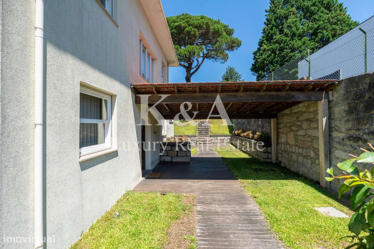 Moradia T3 com jardim perto do Parque da Cidade. - Grande imagem: 3/25