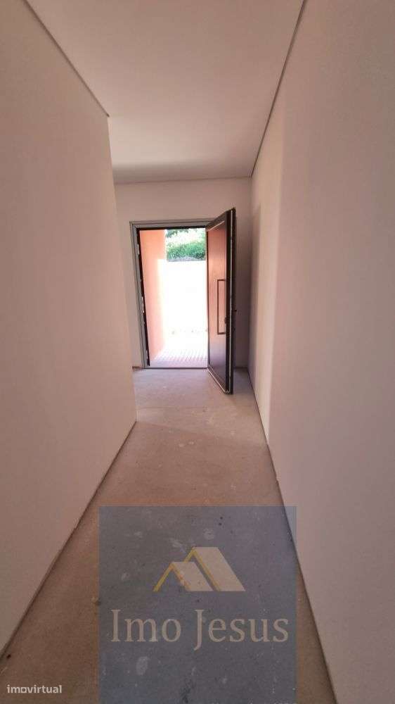 Moradia Terrea T3+1 em Vila Nova de Gaia-37