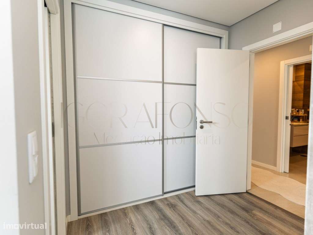 Excelente Apartamento T3 com Suíte, Elevador e Lugar de Garagem - S...-14