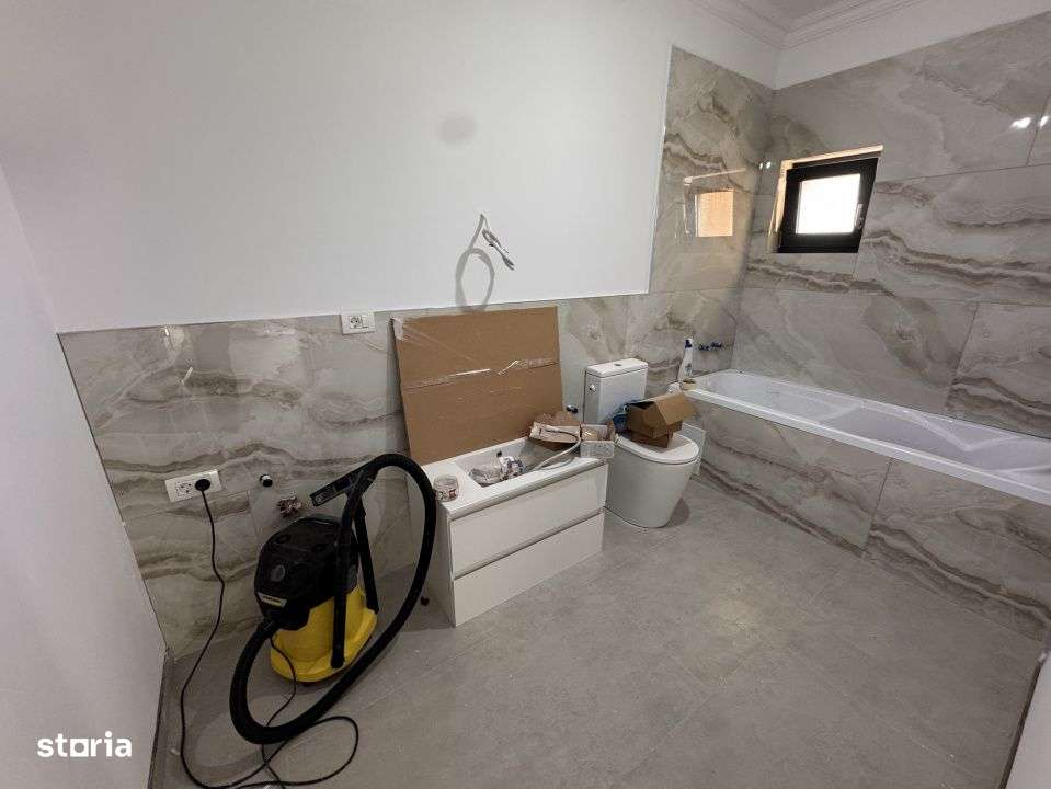 CASA INDIVIDUALA, 500MP TEREN, TOATE UTILITATILE-12