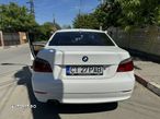 BMW Seria 5 520d Touring Aut. Edition Fleet - 4