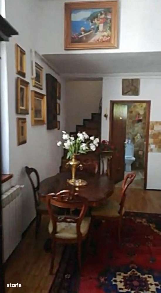 Vanzare casa renovata 2 camere curte intrare separata foisor Cotroceni-8