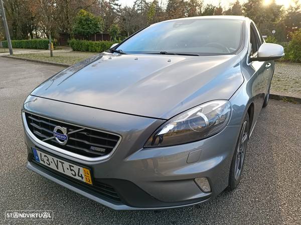 Volvo V40 2.0 D4 R-Design - 1