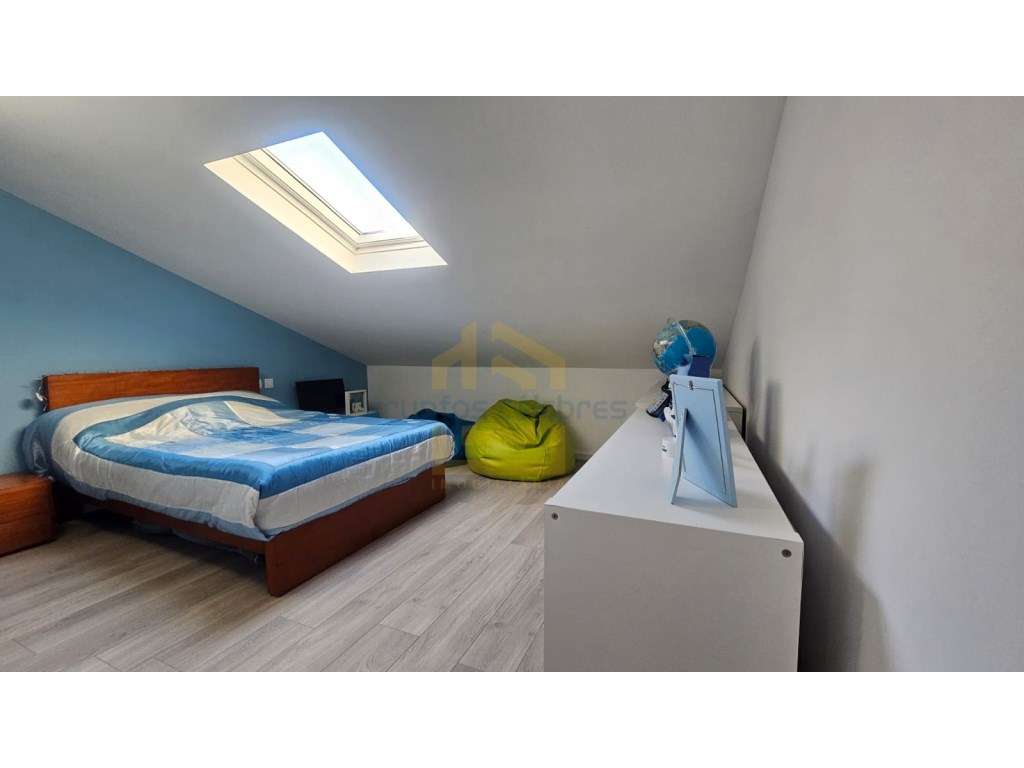 Moradia T2+1 Totalmente Renovada - 100m da Praia | Vila do Conde-12