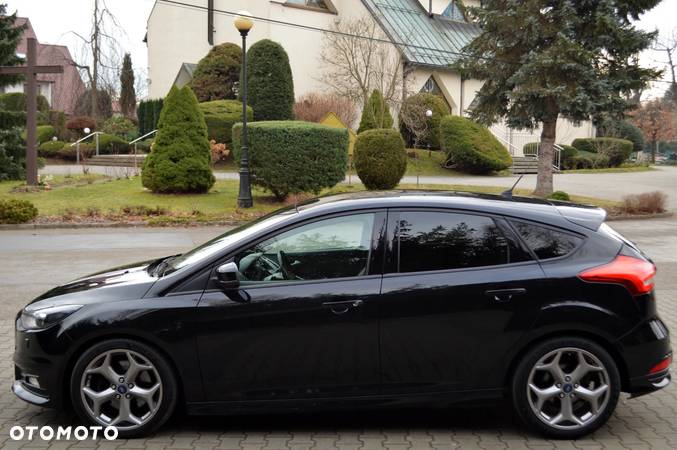 Ford Focus 2.0 TDCi ST - 7