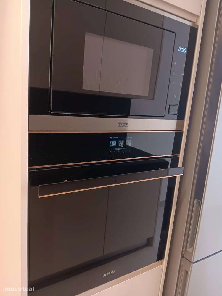 Fantástico Apartamento T4 , com acabamentos de luxo .-26